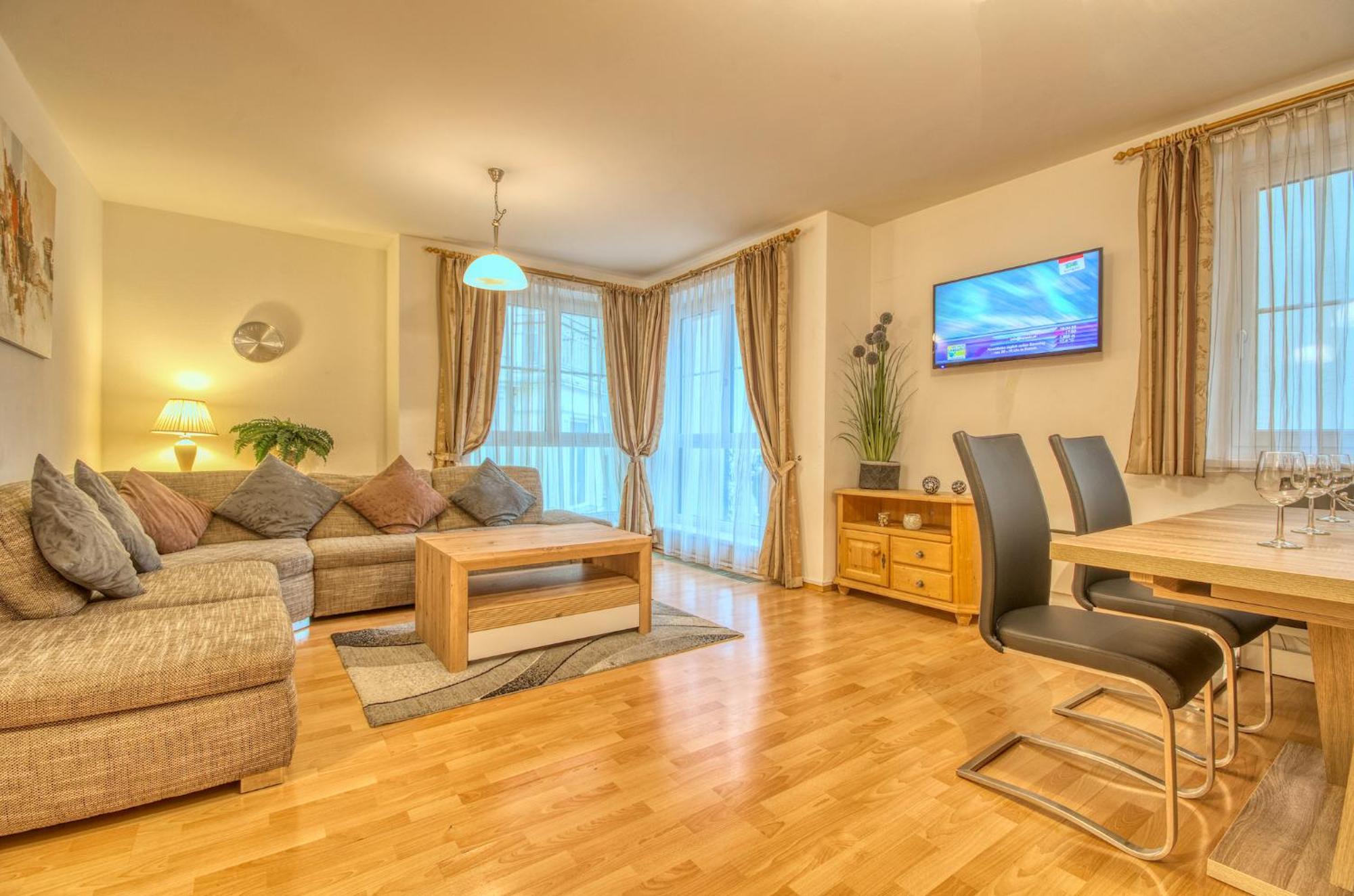 Zeller City Apt Aydin - By Alpen Apartments Zell am See Bagian luar foto